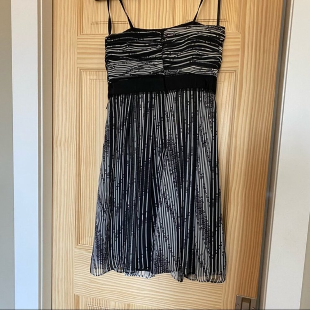 Max And Cleo Patterned Strapless Chiffon Dress Fl… - image 3